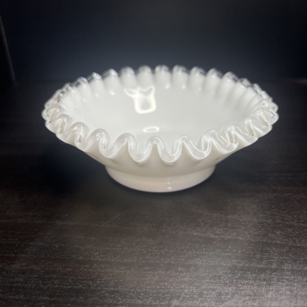 Fenton Milk Glass‎ Silver Crest 5 1/4" Dessert Bowl Replacement Trinket Dish Vtg